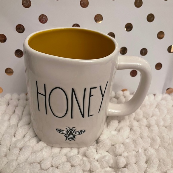 Rae Dunn Other - New Rae Dunn by Magenta “Honey Bee” Mug
